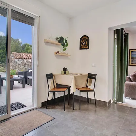 بيت للعطل El Auchon Casa Vacacional Ruigomez
